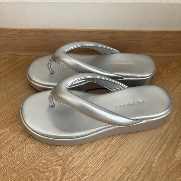 [BUNJANG] Shoes 'n Seoul Silver Platform Sandals / 슈즈앤 서울 실버 통굽 샌들