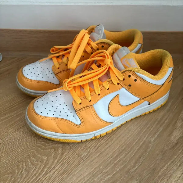 [BUNJANG] Nike Dunk Low Orange White Sneakers / 나이키 덩크 로우 주황색 흰색
