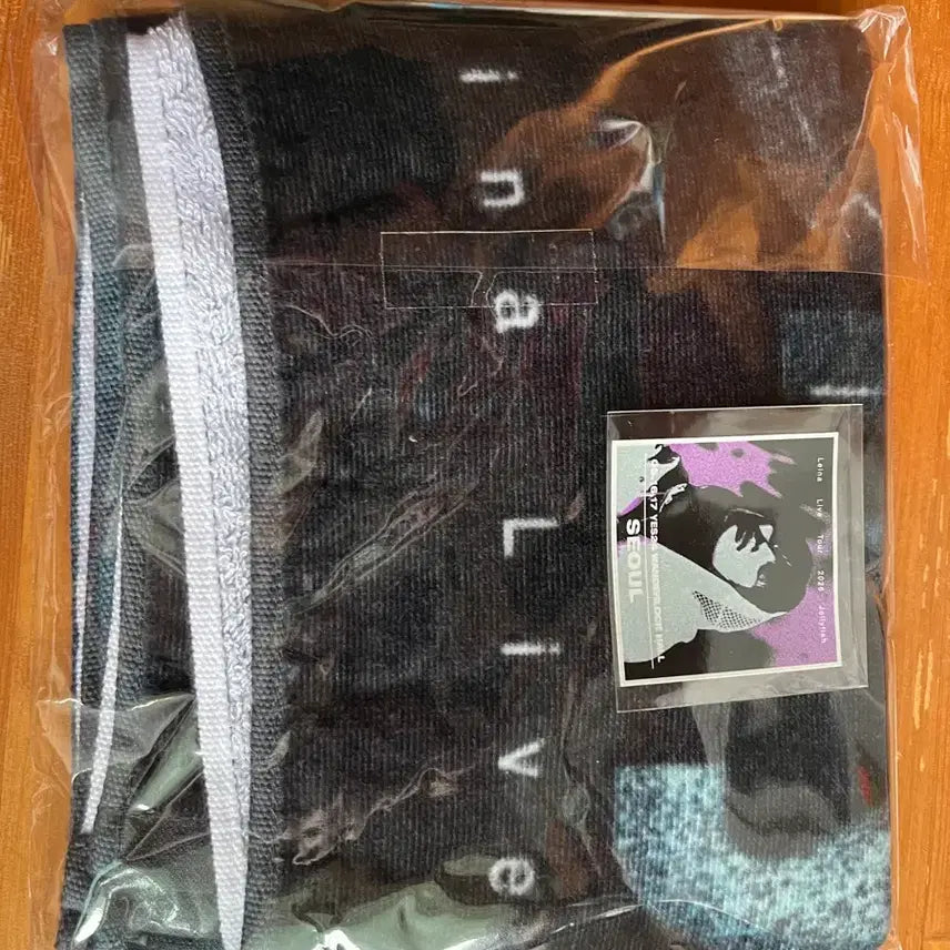 [BUNJANG] Raina Live Concert Towel, Sticker Set / 레이나 라이브 콘서트 타월, 스티커