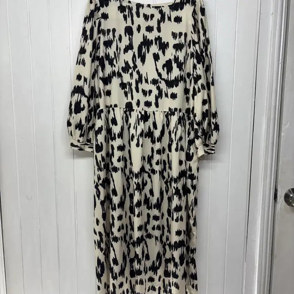 [BUNJANG] Ivory Black Pattern Long Dress (Free Size) / 아이보리 블랙 패턴 롱 원피스 Free ㅡ0701