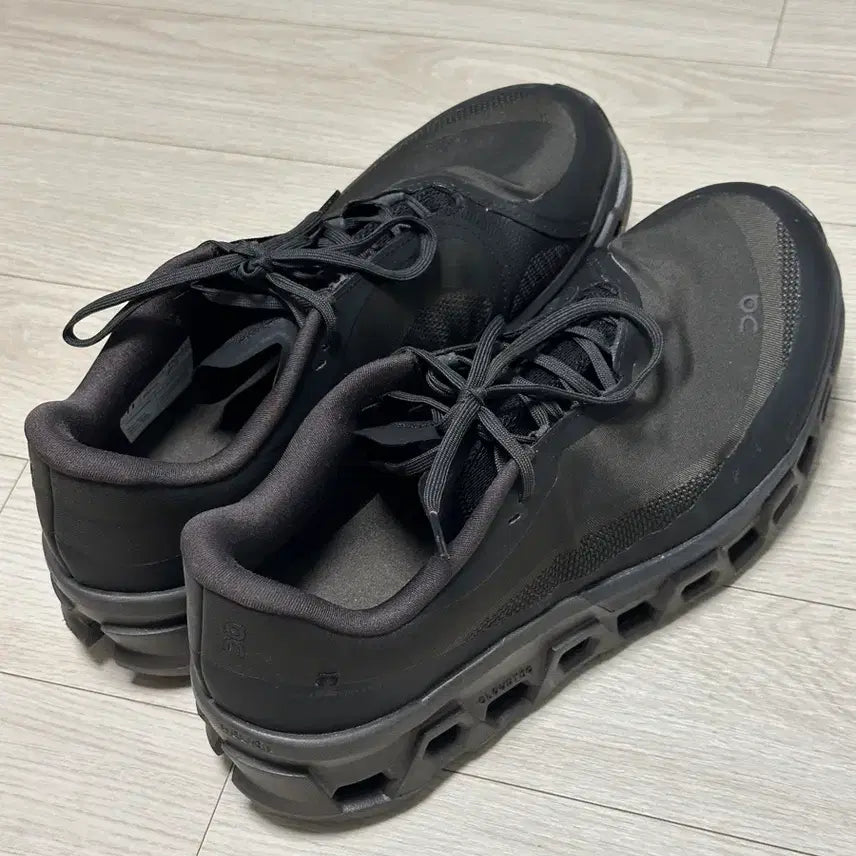 [BUNJANG] On Running Cloudrift Sneakers Size 290 / 구라 안 치고 한 번 신은 온러닝 파프 290 쏜브라운