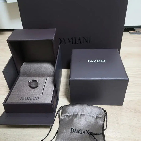 [BUNJANG] Damiani Ring Case / 다미아니 반지 케이스