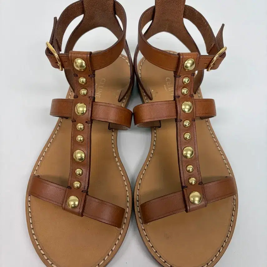 [BUNJANG] Celine Gold-Tone Accent Brown Strap Sandals (230) / [정품] 셀린느 금장 포인트 브라운 스트랩 샌들 230