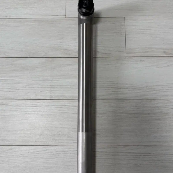 [BUNJANG] Tito Titanium Single Bolt Seatpost 31.6 / 티타늄 원볼트 싯포스트 31.6