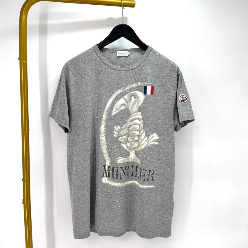[BUNJANG] Moncler Graphic Logo T-Shirt XXL Grey / [XXL사이즈] 몽클레어 그래픽 반팔 티셔츠 그레이