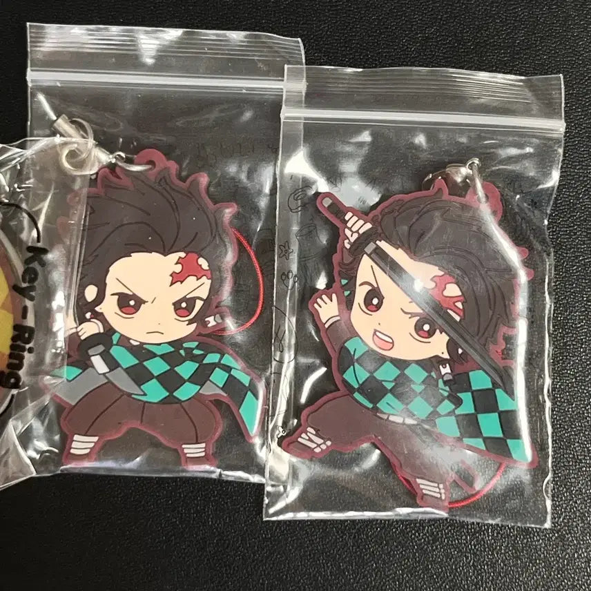 [BUNJANG] Demon Slayer Tanjiro Rubber Strap Bundle Set / 귀멸의 칼날 탄지로 러버스트랩 일괄