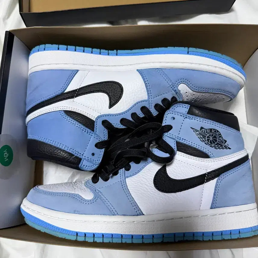 [BUNJANG] Air Jordan 1 High 'University Blue' Sneakers / 조던 하이 유니버시티 블루 / 유블