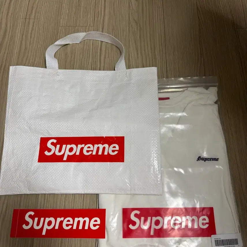 [BUNJANG] Supreme 26SS Washed T-Shirt White / [1회착용 - S급] 슈프림 26SS 워시드 반팔티 화이트