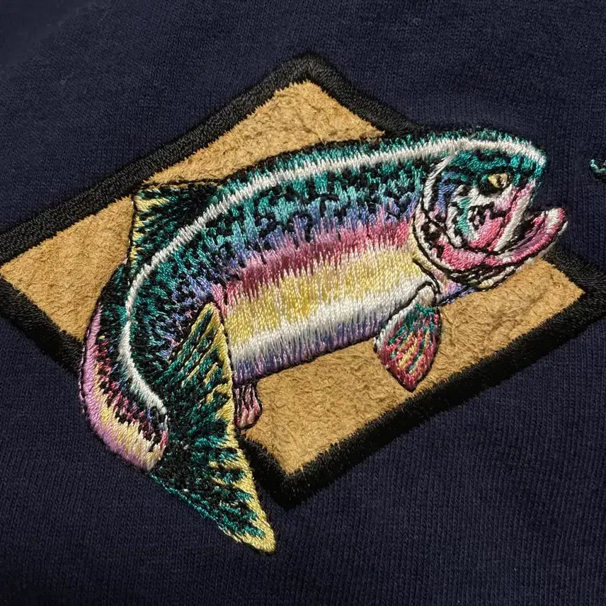 [BUNJANG] Vintage Fish Embroidered Short Sleeve T-Shirt / 빈티지 생선 반팔 티셔츠