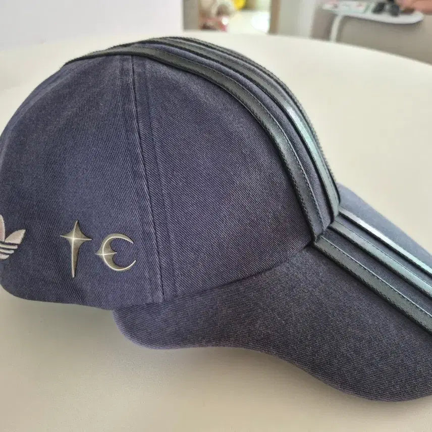 [BUNJANG] Adidas x Thug Club Sword Cap - Night Indigo / 아디다스 x 떠그 클럽 스워드 캡 나이트 인디고