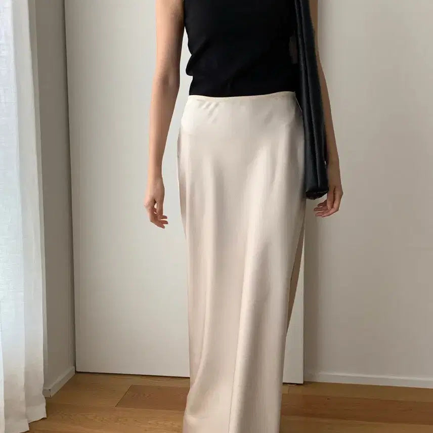 [BUNJANG] C'est Moi Satin Maxi Skirt Cream / [미착용새상품] 씨미 새틴 맥시 스커트 크림