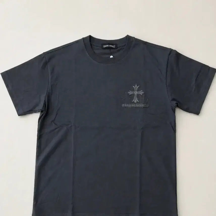 [BUNJANG] Chrome Hearts Embroidered 'Opium' T-Shirt, Dark Grey, Size L / 크롬하츠 자수 아편 반팔티 진그레이L 사이즈
