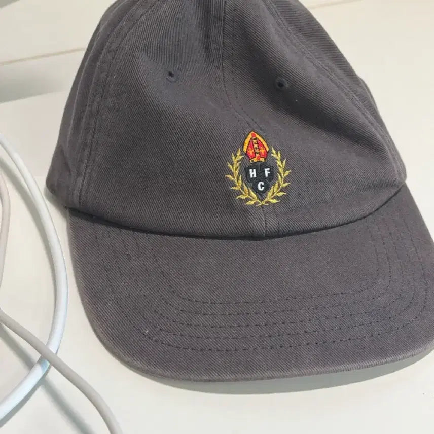 [BUNJANG] Heritagez Grey Ball Cap / 헤리티즈 볼캡 그레이