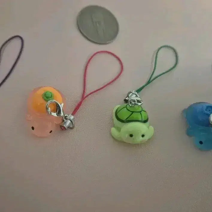 [BUNJANG] Lucky Turtle Beaded Keychain / 행운의거북이키링