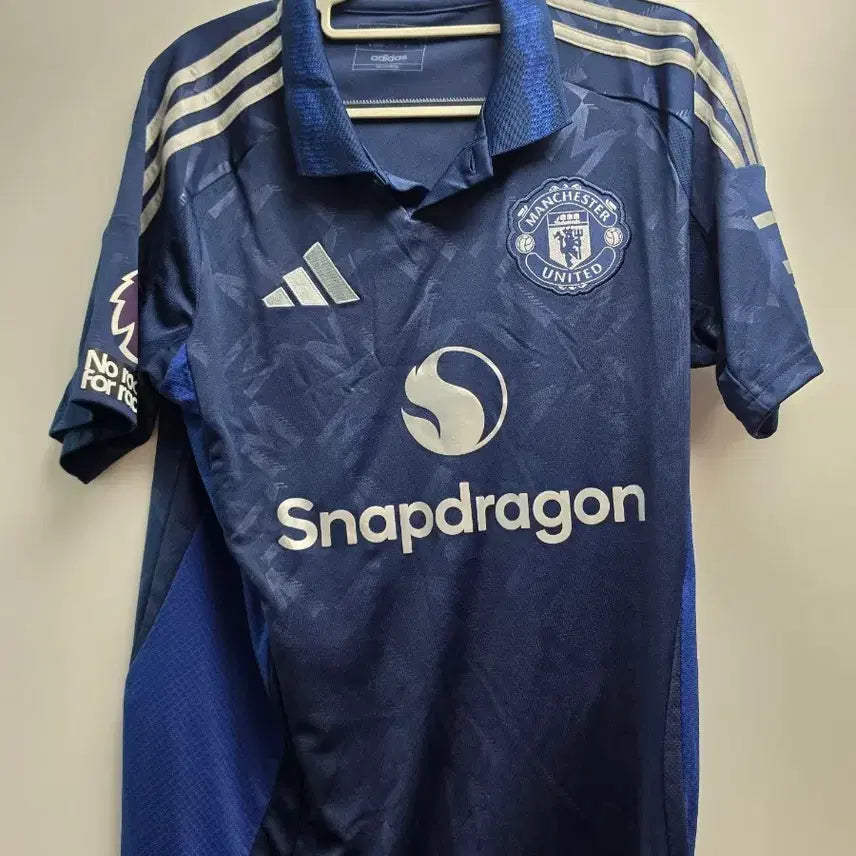 [BUNJANG] Manchester United 24-25 Away Kit - Ahmad - Full Printing / 맨유 24-25 어웨이 M 판매 아마드 마킹