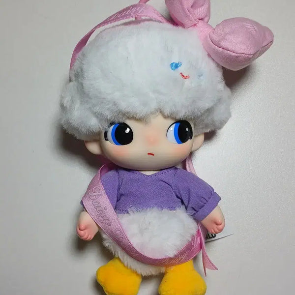 [BUNJANG] DIMOO World x Disney Collaboration Limited Edition Daisy Keychain / ( 한정판 ) 디무 월드 X 디즈니 콜라보 키링 (데이지)