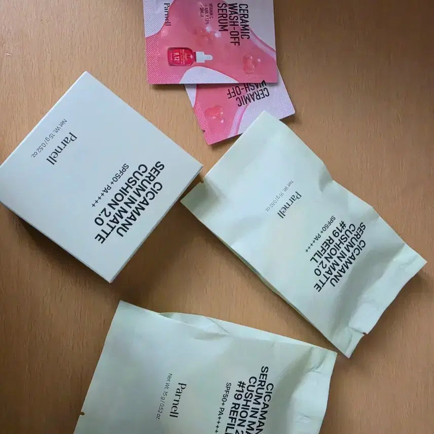 [BUNJANG] Parnell Cica Manu Serum in Matte Cushion 2.0 SPF30 PA++ (19 Vanilla) - Full Size + 2 Refills / 파넬 시카마누 세럼 인 매트쿠션 2.0 19호 본품1개+리필2개