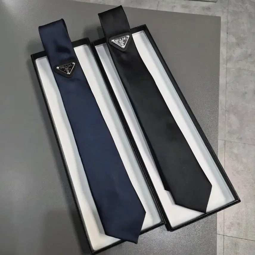 [BUNJANG] Prada Tie Navy/Black Set / 프라다 넥타이 네이비/블랙 세트구매