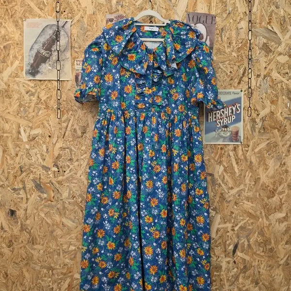 [BUNJANG] Venti Floral Ruffle Dress / Venti. 벤티 꽃무늬 프릴 원피스