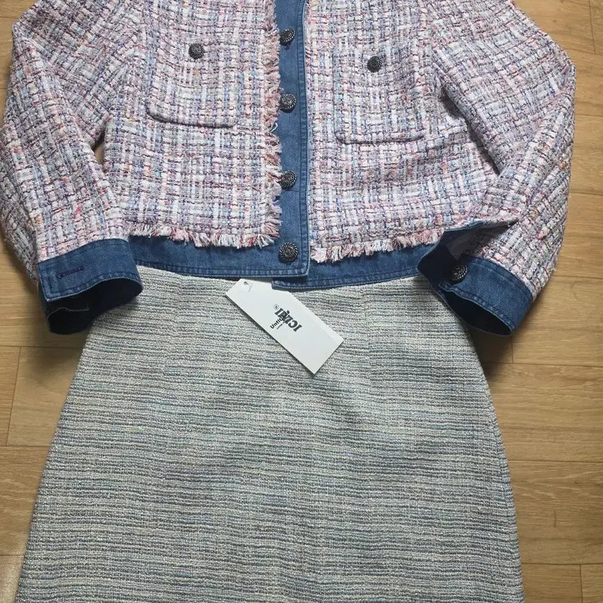 [BUNJANG] Tweed Denim Jacket & Skirt Set - Size 55/27 / 트위드 청자켓 55 실착용1회 + 스커트27 새상품 세트