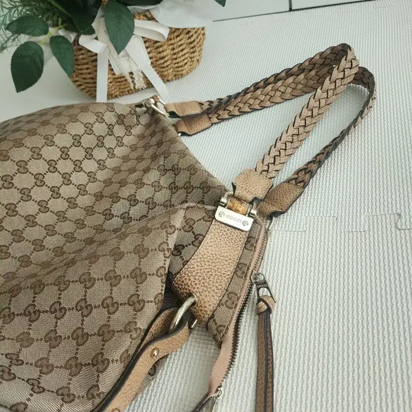 [BUNJANG] Gucci GG Canvas Bamboo Leather Shoulder Bag / 급매)구찌 GG 캔버스 뱀부 레더 숄더백 (품번 232927)
