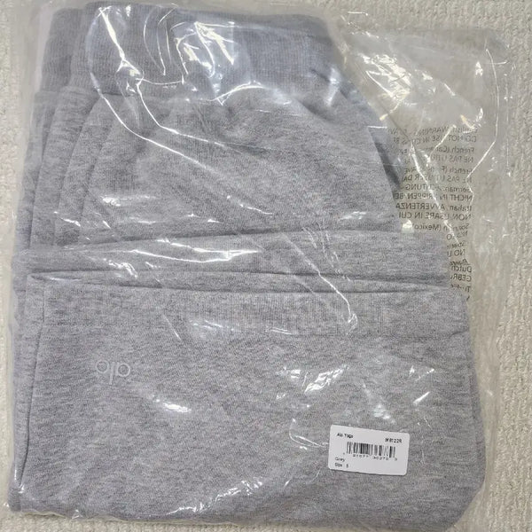[BUNJANG] Alo Yoga Grey/Black Shorts Size S / 알로 요가 그레이 /블랙 색상(색상택 )바지 사이즈 S.새상품