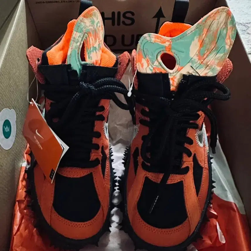 [BUNJANG] Nike x Off-White Air Terra Forma Mantra Orange / 나이키 x 오프화이트 에어 테라 포마 맨트라 오렌지 240mm