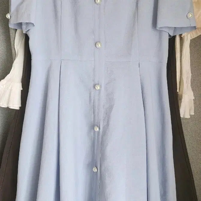 [BUNJANG] Light Sky Blue A-Line Midi Dress / L"*단아한연하늘색원피스>A라인스타일이어요