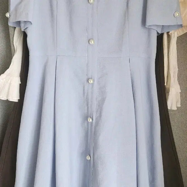 [BUNJANG] Light Sky Blue A-Line Midi Dress / L"*단아한연하늘색원피스>A라인스타일이어요