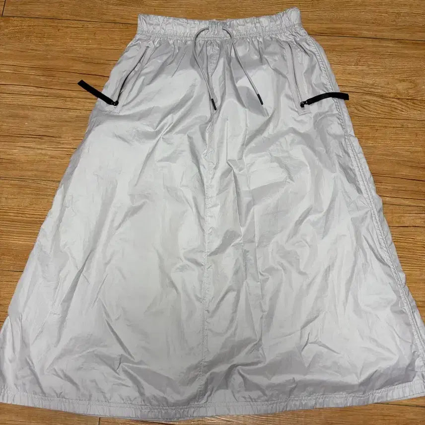 [BUNJANG] Nike Women's Long Skirt Size M / 나이키 여성 롱 스커트 M 사이즈