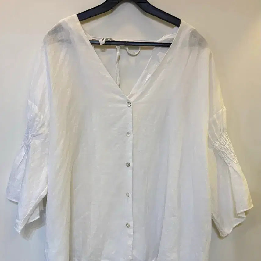 [BUNJANG] SOL White Linen V-Neck Blouse / 솔 블라우스 화이트 린넨 F