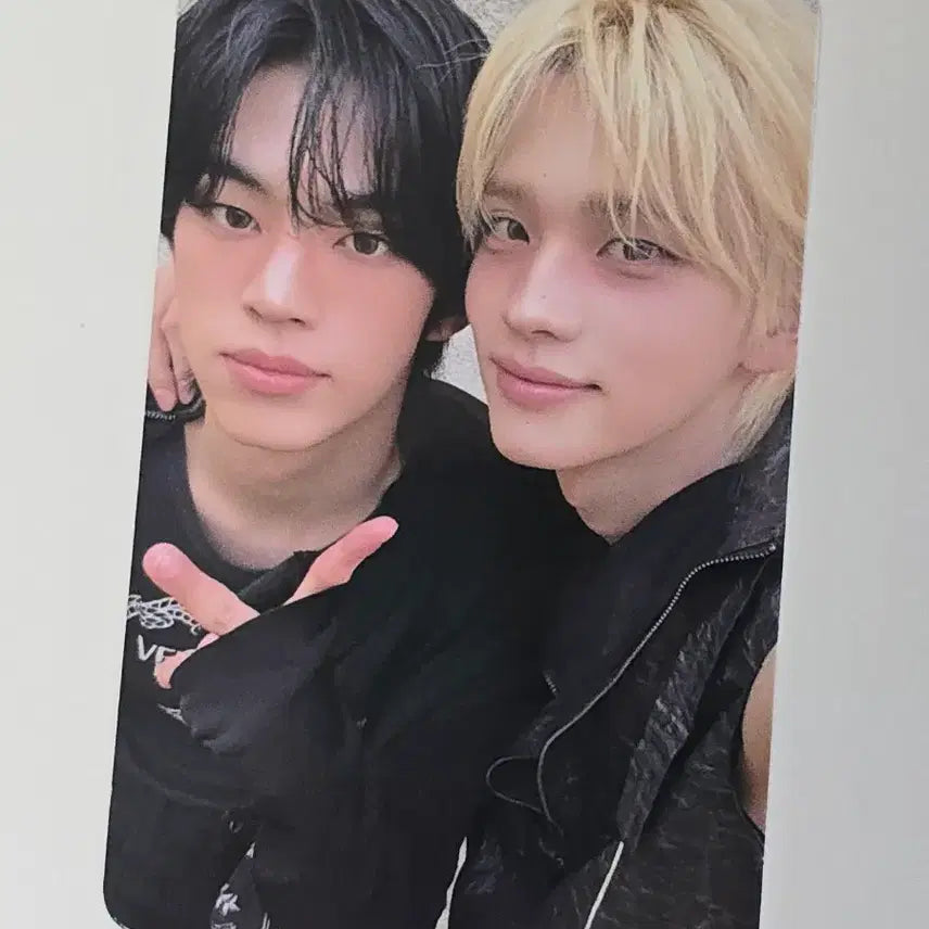 [BUNJANG] TWS YooAids Shinyu Dohoon Photocard / [택포] 투어스 포카 양도 유도즈 신유 도훈