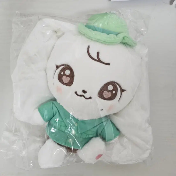 [BUNJANG] IVE Jang Wonyoung Everland Minibru Cast Plush (Sealed) / (미개봉) 아이브 ive 에버랜드 01 미니브 캐스트 플러시 장원영 체리