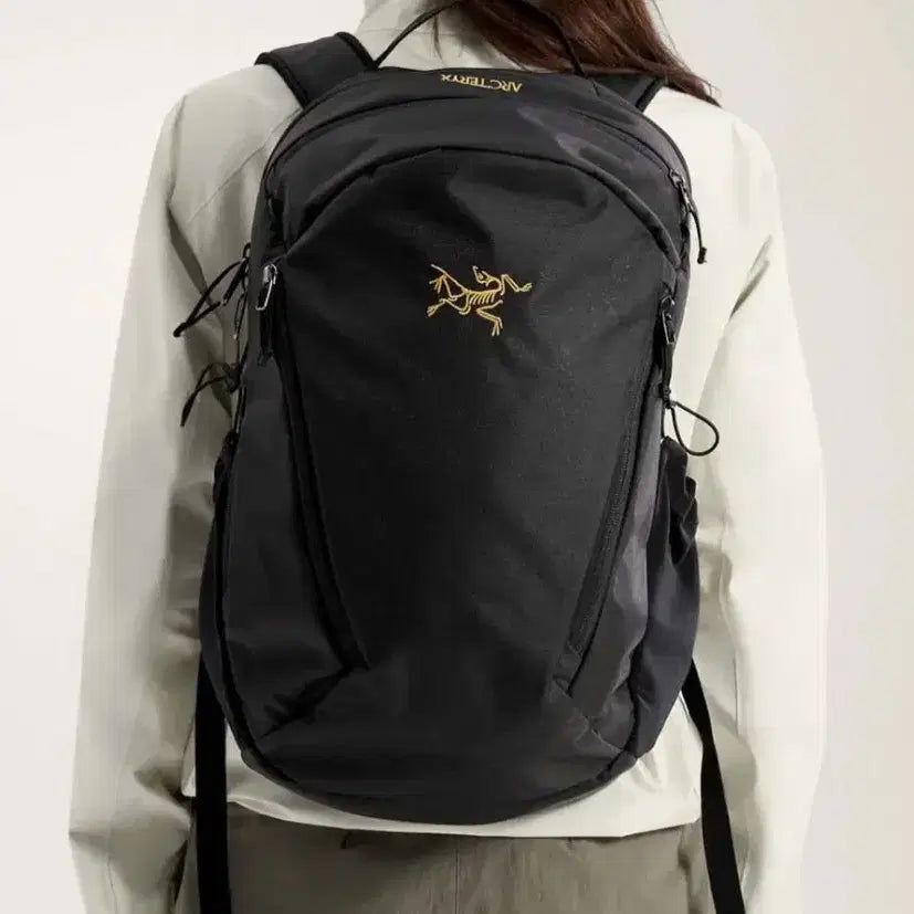 [BUNJANG] Arc'teryx Mantis 26 Backpack Black / 아크테릭스 백팩 블랙 맨티스 26