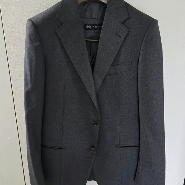 [BUNJANG] Sovereign Charcoal Gray Three-Piece Suit / 소버린 차콜 그레이 쓰리피스 수트
