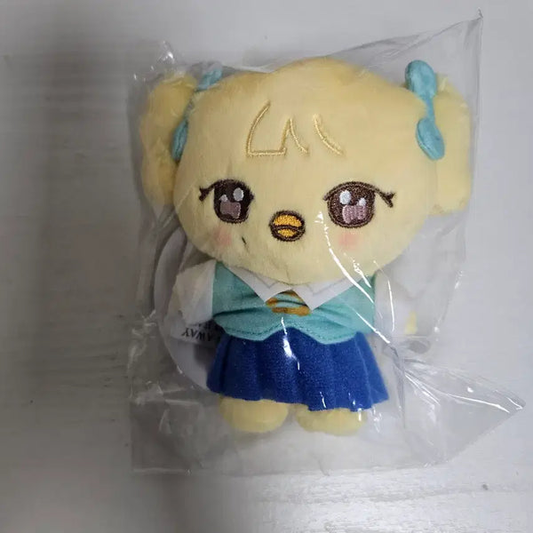 [BUNJANG] IVE Rei Everland 02 Mini-Ver Plush Keychain / 미개봉 아이브 ive 에버랜드 02미니브 캐스트 플러시 키링 레이 나오리