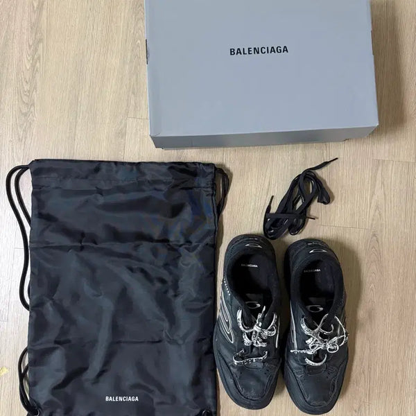 [BUNJANG] Balenciaga Hamptons Black / (43)발렌시아가 햄튼스 블랙
