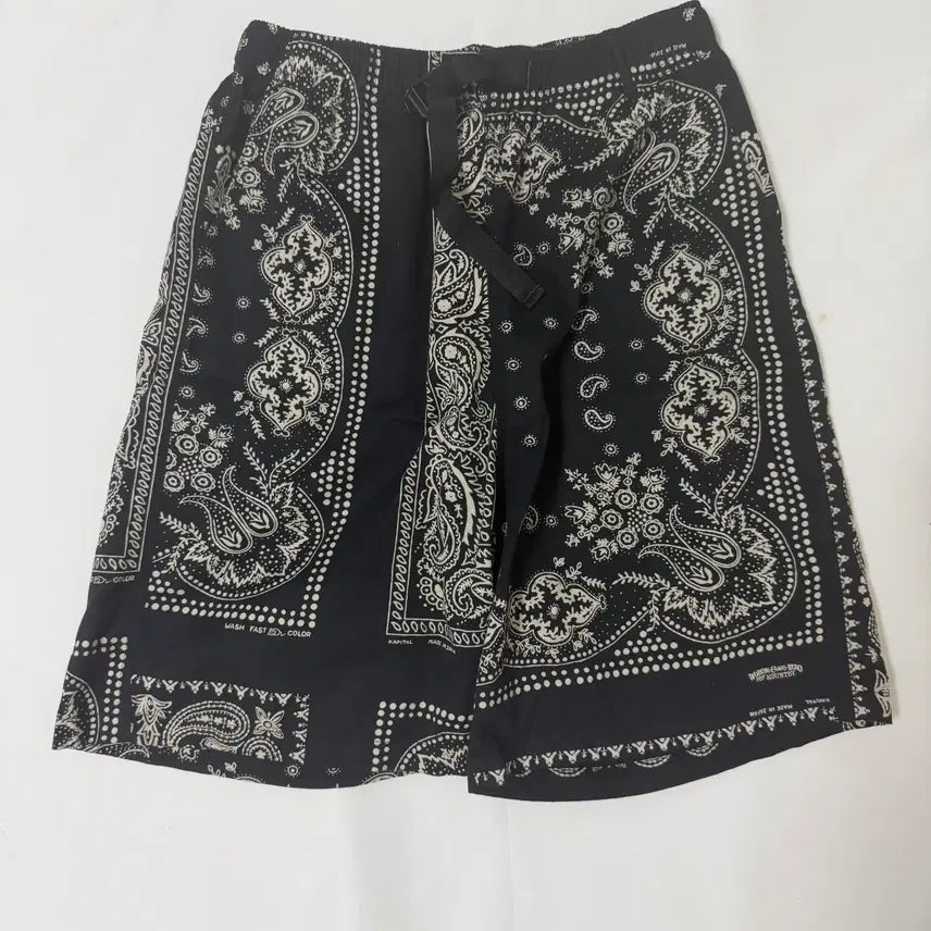 [BUNJANG] KAPITAL Bandana Patchwork Easy Beach Shorts / 캐피탈(KAPITAL) 반다나 패치워크 이지 쇼츠
