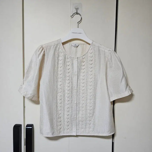 [BUNJANG] High-Quality Embroidery Lace Short-Sleeve Blouse Jacket - Ivory / 고퀄 자수 레이스 반팔 블라우스 자켓 아이보리