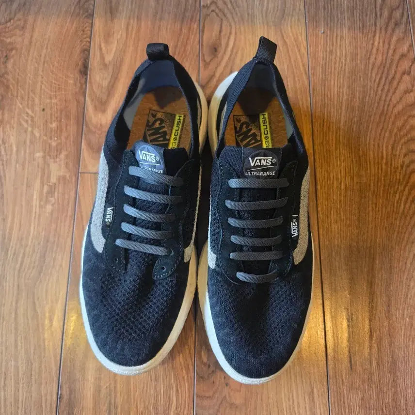 [BUNJANG] Vans UltraRange Black Sneakers US 9 (270mm) / 반스 울트라레인지 블랙  사이즈 US 9  /한국 270 상태최상