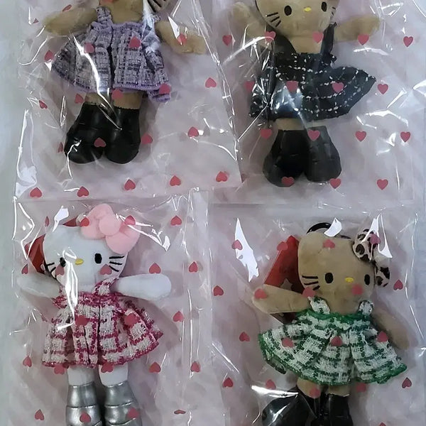[BUNJANG] Hello Kitty Doll Keychain 4-Piece Bundle Set / 키티 인형  키링 4개 세트(일괄)