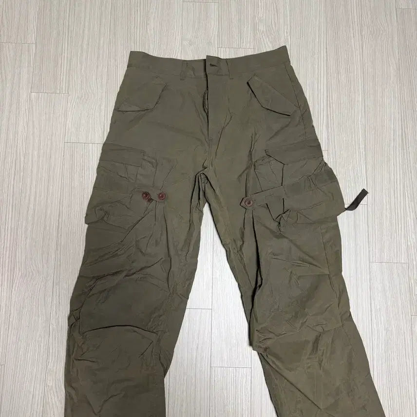 [BUNJANG] Andersson Bell Patani Crack Cargo Pants Size 48 / 앤더슨벨 파타니 크랙 카고 팬츠 48사이즈