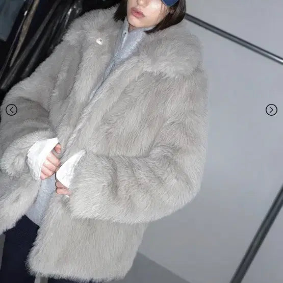 [BUNJANG] Hwi FOG Fur Jacket - Light Grey / Hwi fog fur jacket