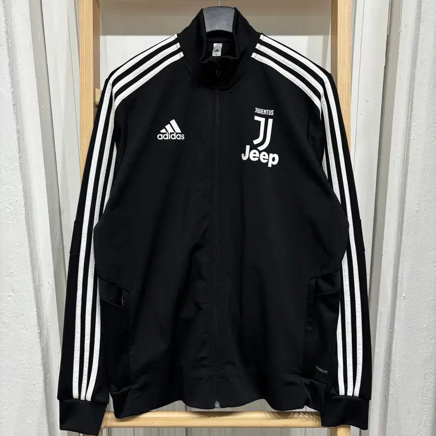 [BUNJANG] Adidas Juventus Track Top / 아디다스 유벤투스 트랙탑