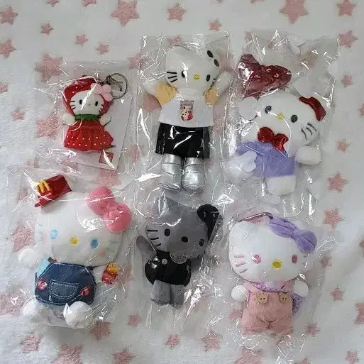 [BUNJANG] Hello Kitty Doll Keychain Set (6 Types) / 헬로키티 인형 키링6종 세트