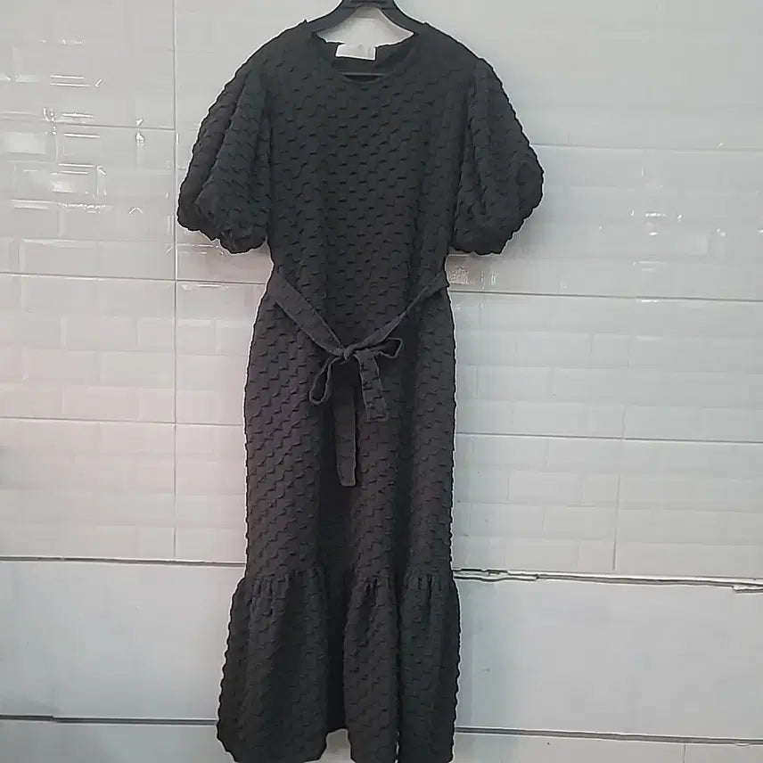 [BUNJANG] Joollog One-Piece Dress / 줄로그 원피스