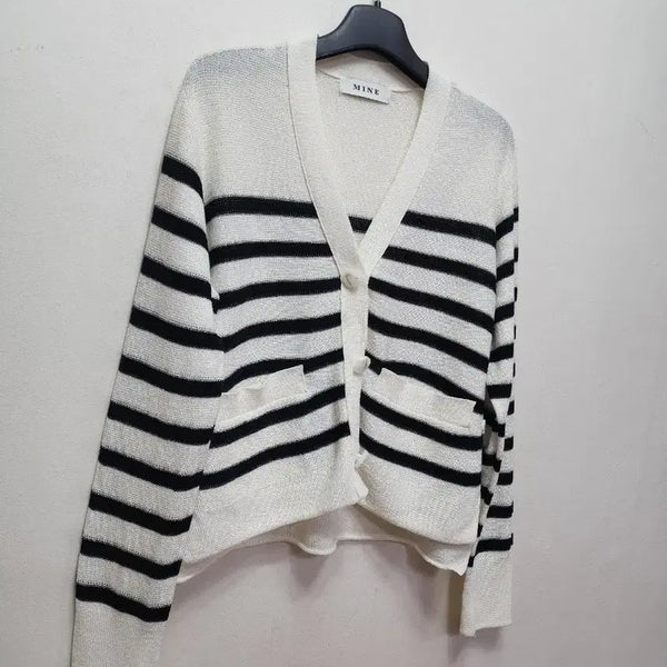 [BUNJANG] Mine (Handong) 25ss Striped Button-Transform Cardigan / 25ss 한섬 마인 버튼변형 스트라잎 가디건