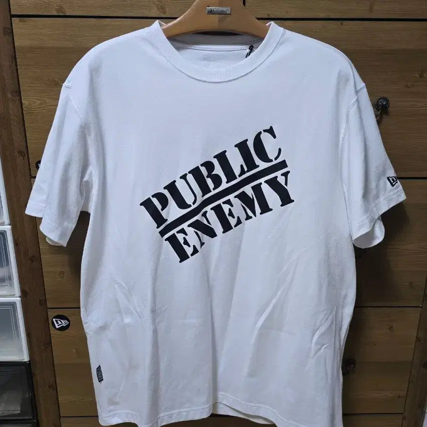 [BUNJANG] New Era x Public Enemy Graphic T-Shirt 2XL / 뉴에라X퍼블릭에너미(2XL)티셔츠