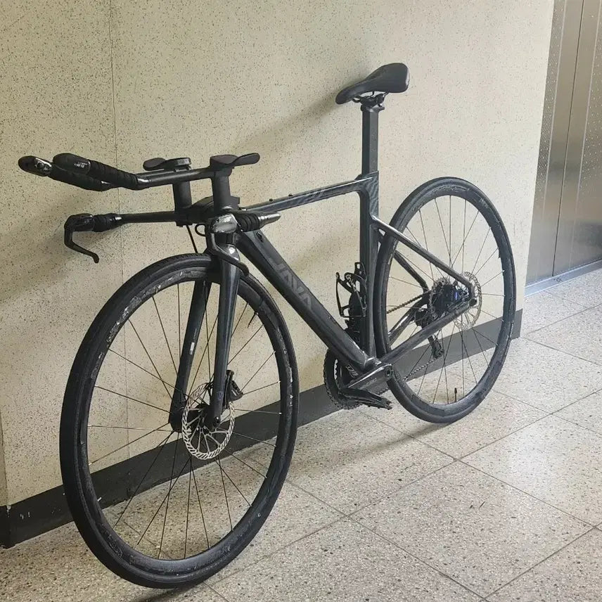 [BUNJANG] Custom Electric Bicycle with Hydraulic Disc Brakes / TT차대 급처