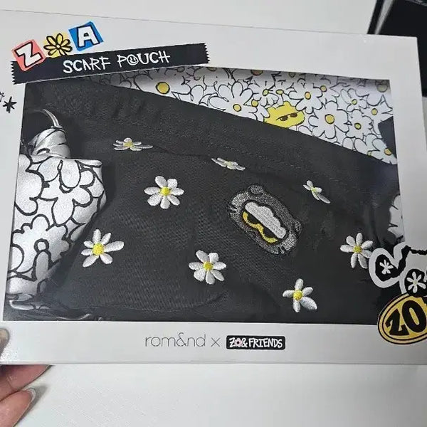 [BUNJANG] Rom&nd x Zoa Friends Scarf Pouch Set / 미개봉새상품/롬앤 조앤프렌즈 스카프 파우치